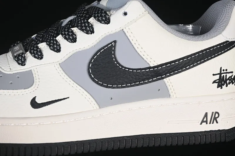 All categories Nk Air Force 1 Air Force series Nk Air Force 1 Low Air Force low-top Nike Air Force 1'07 Low Stusi co-branded beige, black and gray stitching Air Force 1 low-top casual sneakers JS8028-017